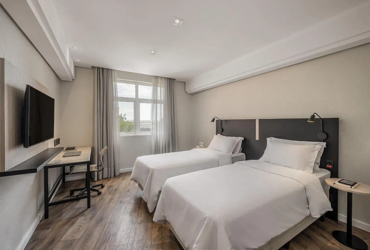 Hotell Intercity Porto Alegre Aeroporto